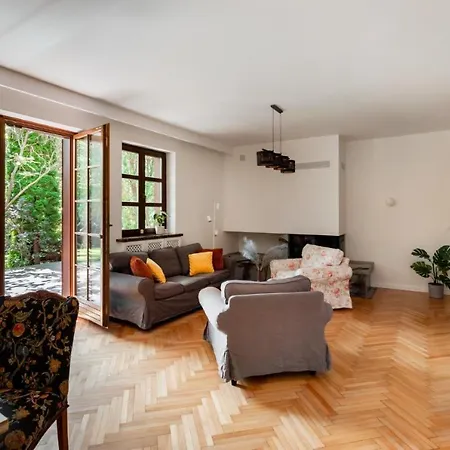 For 14 People - Fully Renovated 2025 - 450m2