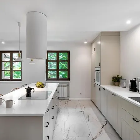 Lesna Pod Warszawa Jacuzzi, Sauna, Kominek, Sport & Joga *