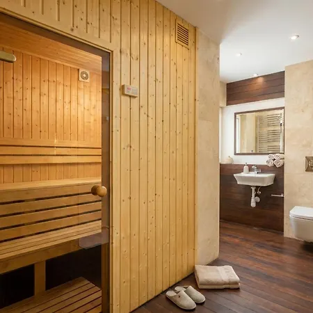 Lesna Pod Warszawa Jacuzzi, Sauna, Kominek, Sport & Joga Vila *